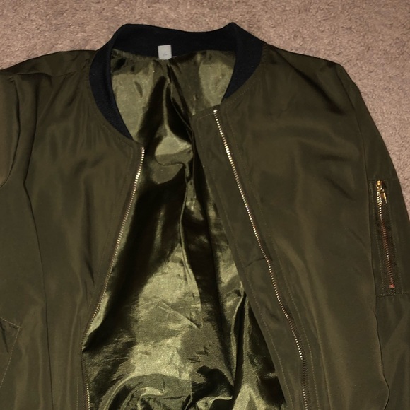 SOLD - Picture 3 of 6